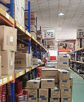 名匠装饰材料仓储实景